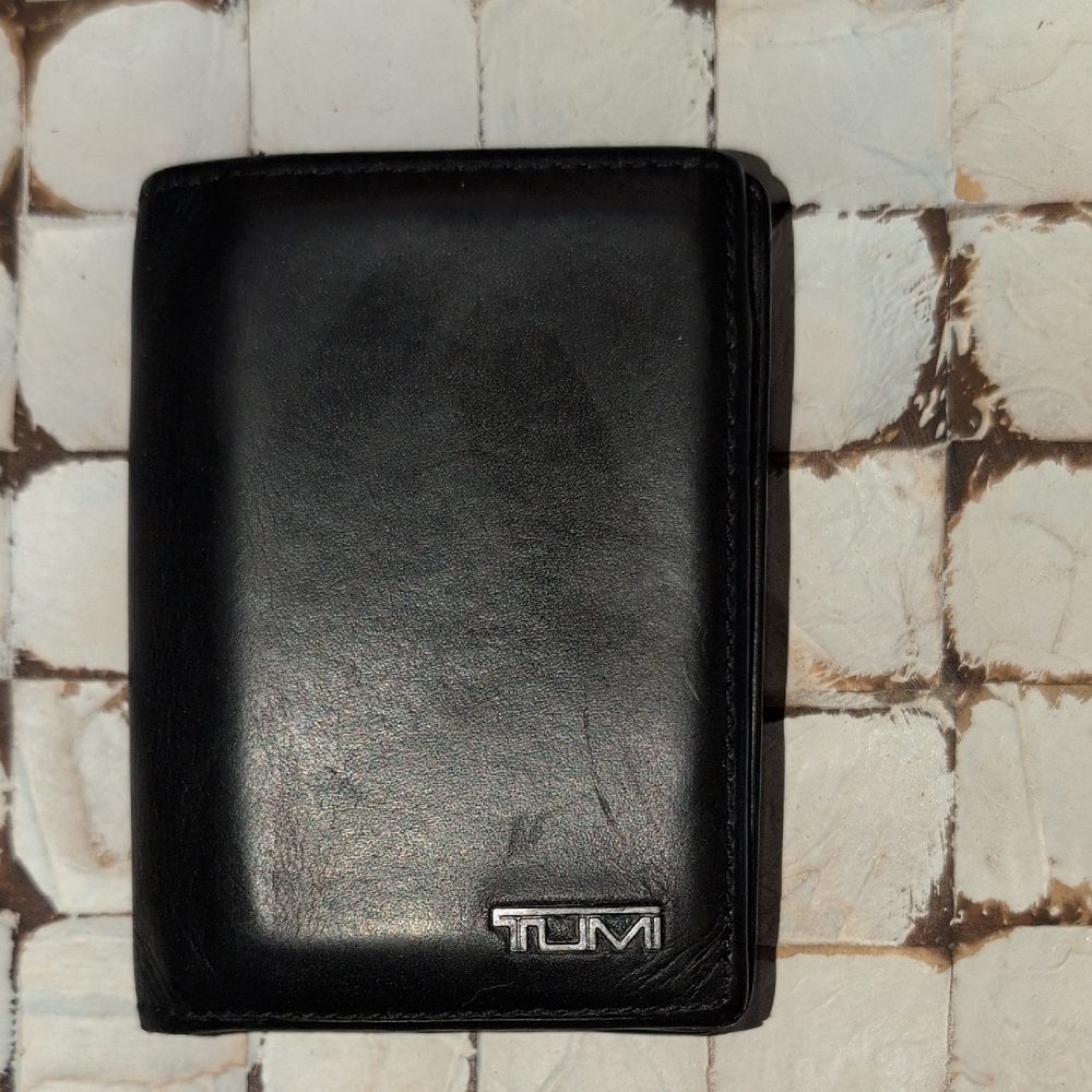 Tumi Black Leather Card Holder